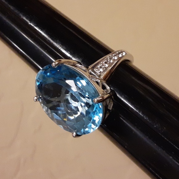 Jewelry - 925 Genuine Blue and White Topaz. FIRM.